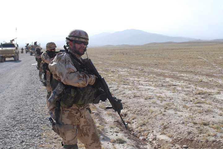 Št. prap. Martin Kocourek v uniformě na misi.